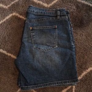 Lauren Conrad shorts